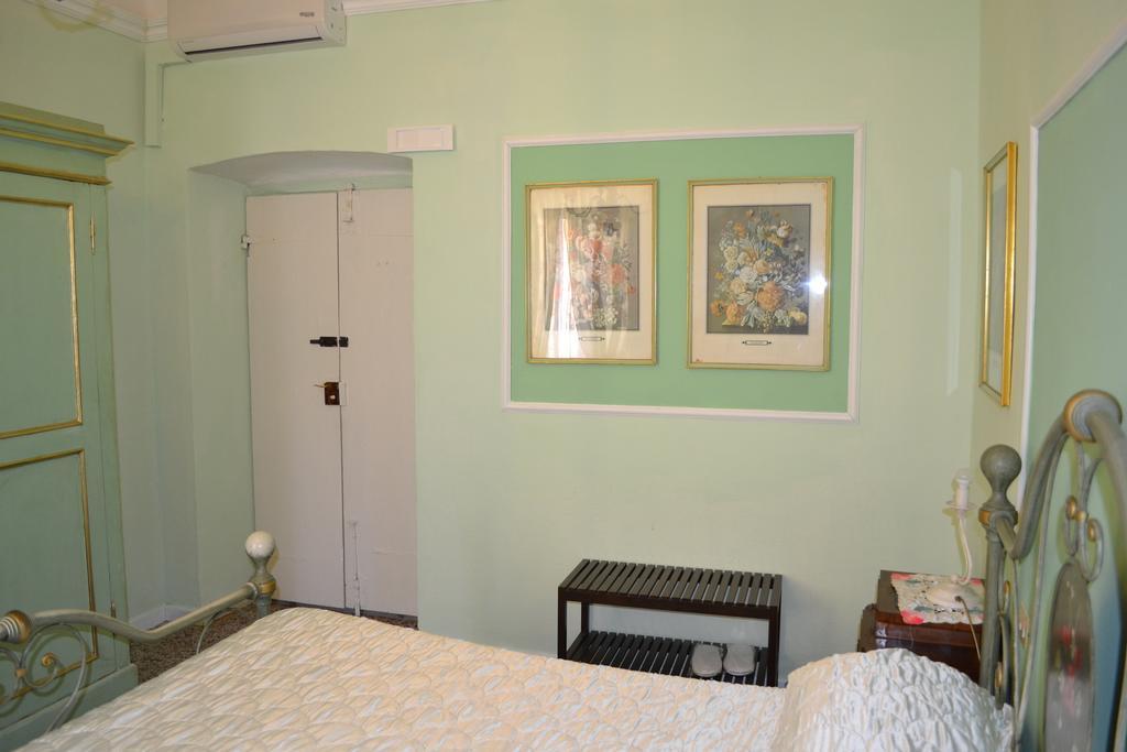 Corte Palazzo Picedi Benettini Bed & Breakfast Sarzana Ngoại thất bức ảnh