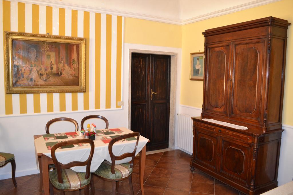 Corte Palazzo Picedi Benettini Bed & Breakfast Sarzana Ngoại thất bức ảnh