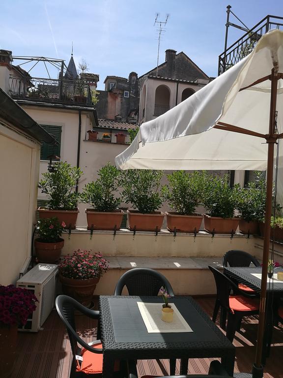 Corte Palazzo Picedi Benettini Bed & Breakfast Sarzana Ngoại thất bức ảnh