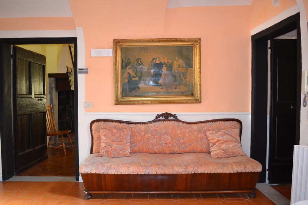 Corte Palazzo Picedi Benettini Bed & Breakfast Sarzana Ngoại thất bức ảnh