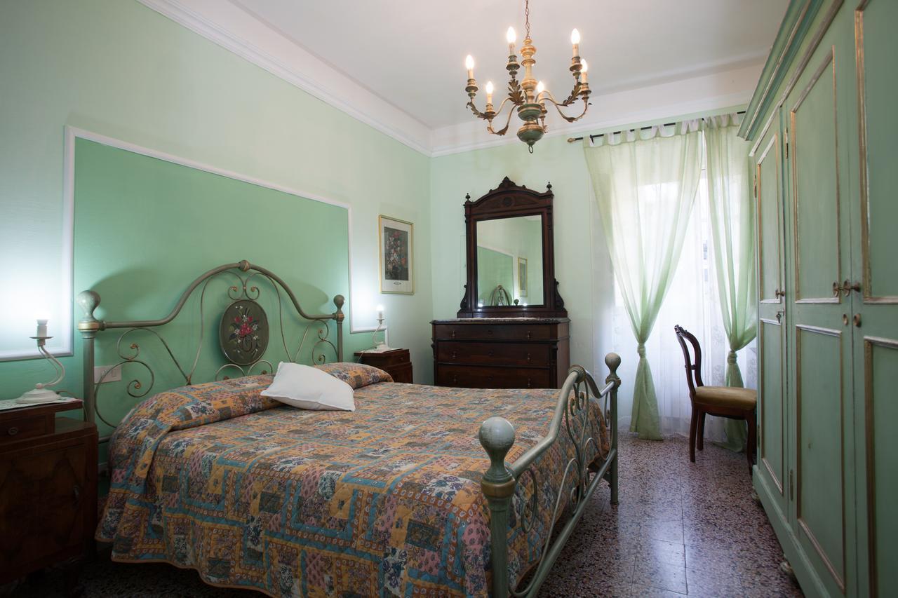 Corte Palazzo Picedi Benettini Bed & Breakfast Sarzana Ngoại thất bức ảnh