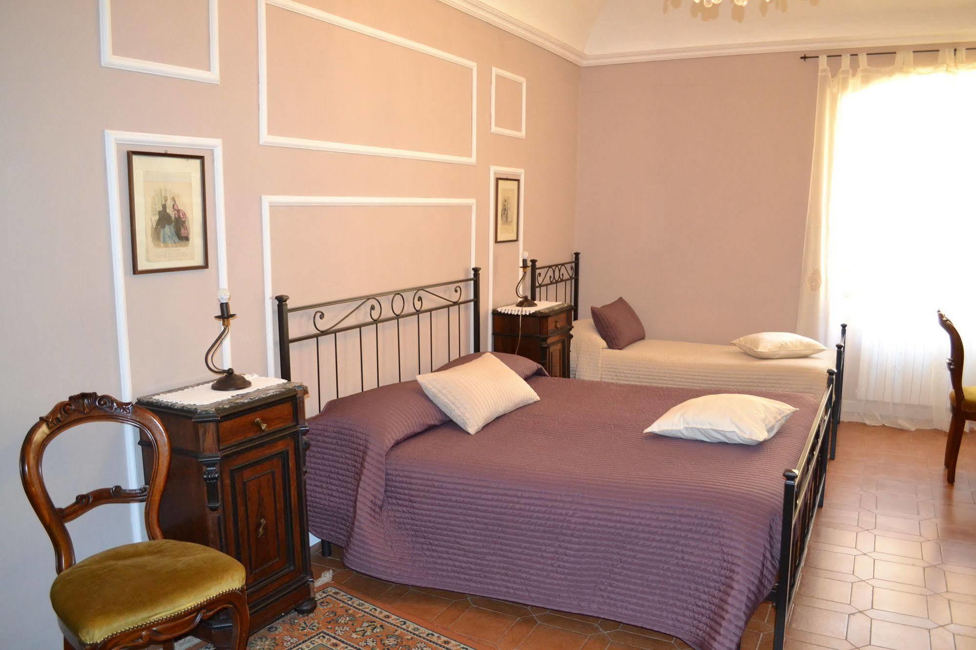 Corte Palazzo Picedi Benettini Bed & Breakfast Sarzana Ngoại thất bức ảnh