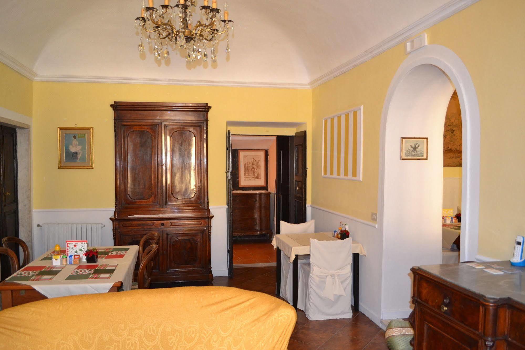 Corte Palazzo Picedi Benettini Bed & Breakfast Sarzana Ngoại thất bức ảnh